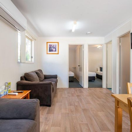 Echo Holiday Parks - Windsor Gardens Аделейд Екстериор снимка