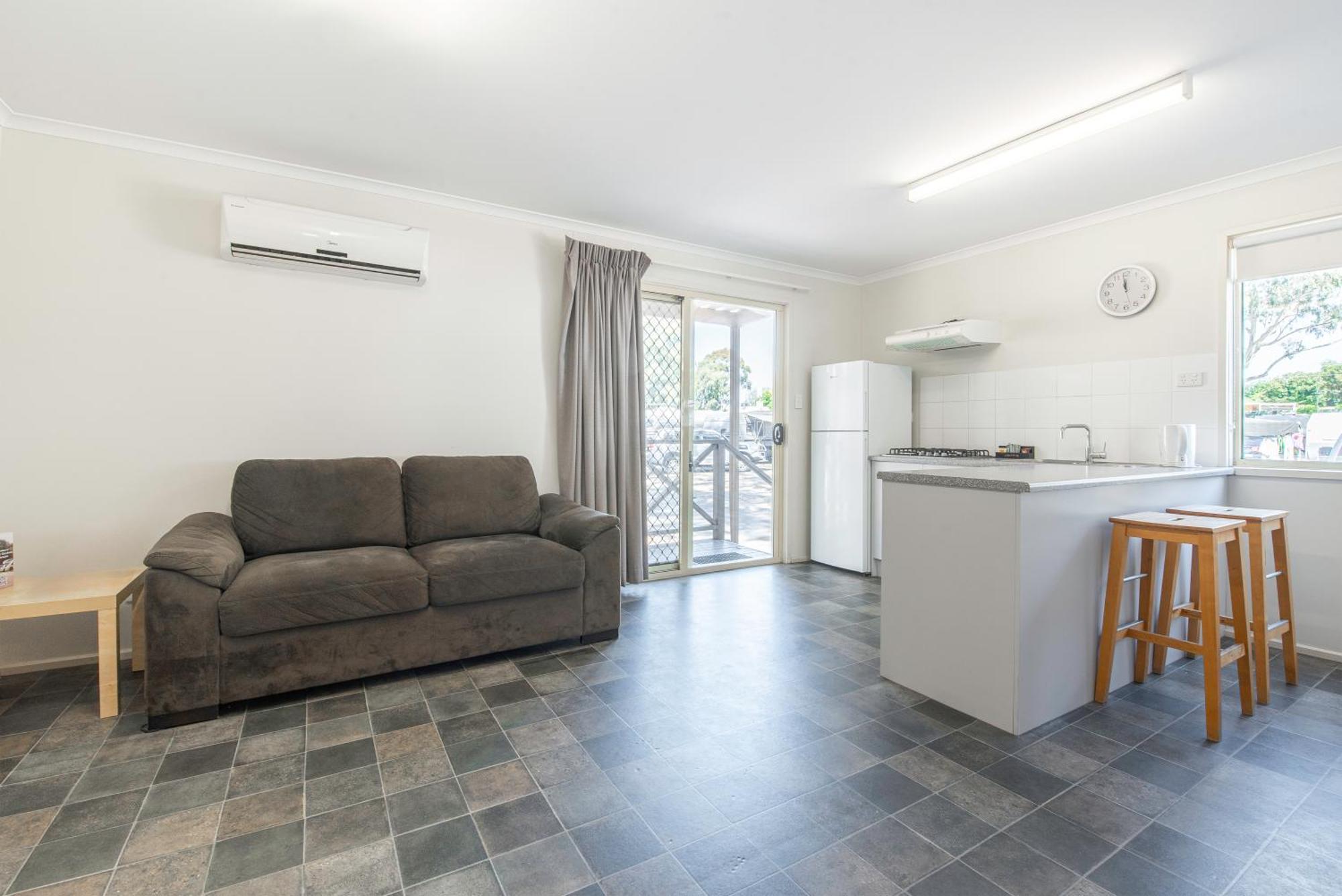 Echo Holiday Parks - Windsor Gardens Аделейд Екстериор снимка